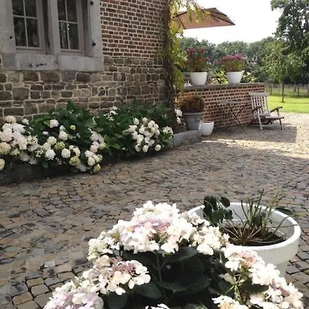 Semesterbostad Clos Des Hortensias Blegny