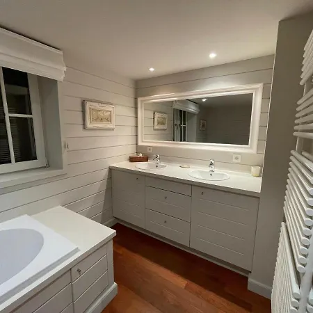 Clos Des Hortensias * Blegny